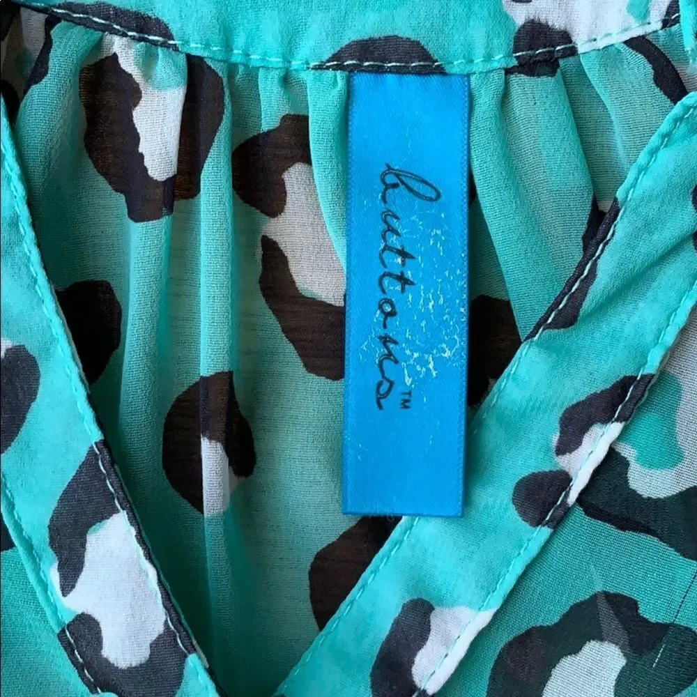 Buttons brand leopard work blouse - Picture 2 of 3